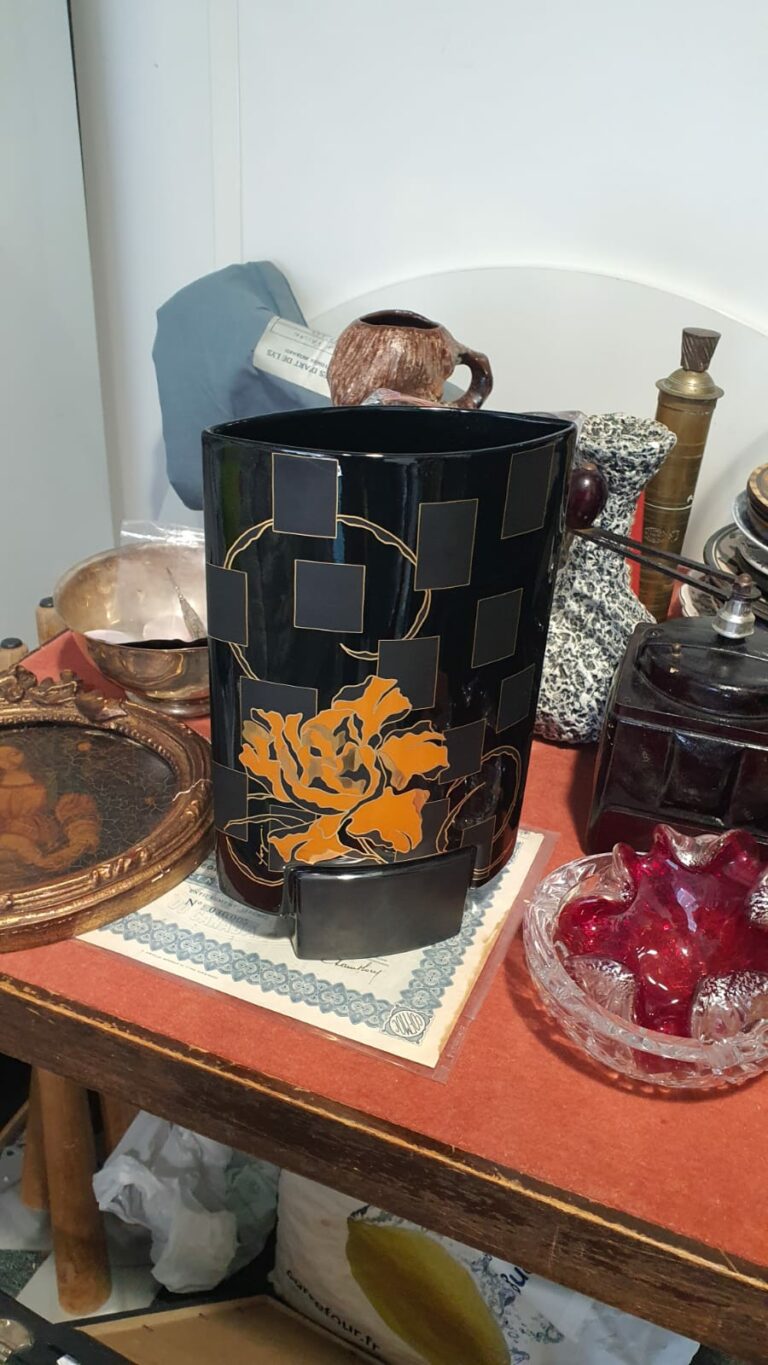 WhatsApp Image 2026-04-17 vase Rosenthal